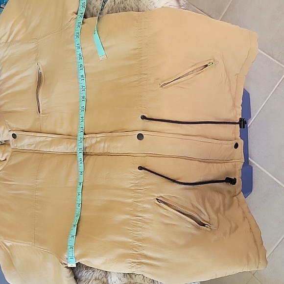 Bogari winter coat - Picture 10 of 15